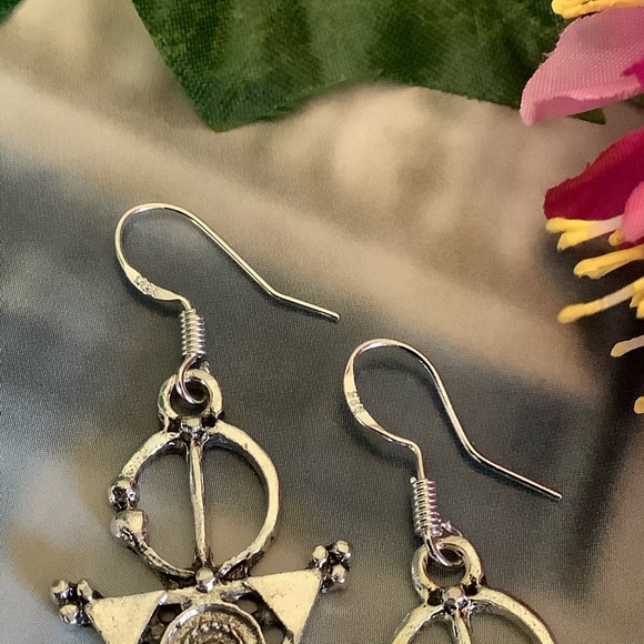 🌸 CELTIC EARRINGS TRIBAL AZTEC DANGLE 925 BOHO CHIC TRIANGLE SILVER BOHEMIAN - Picture 4 of 13